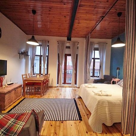 Studio At The Heart Of Taksim Apartment อิสตันบูล ภายนอก รูปภาพ