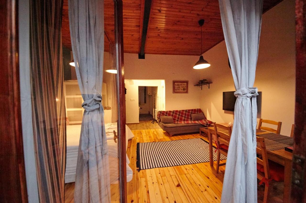 Studio At The Heart Of Taksim Apartment อิสตันบูล ภายนอก รูปภาพ